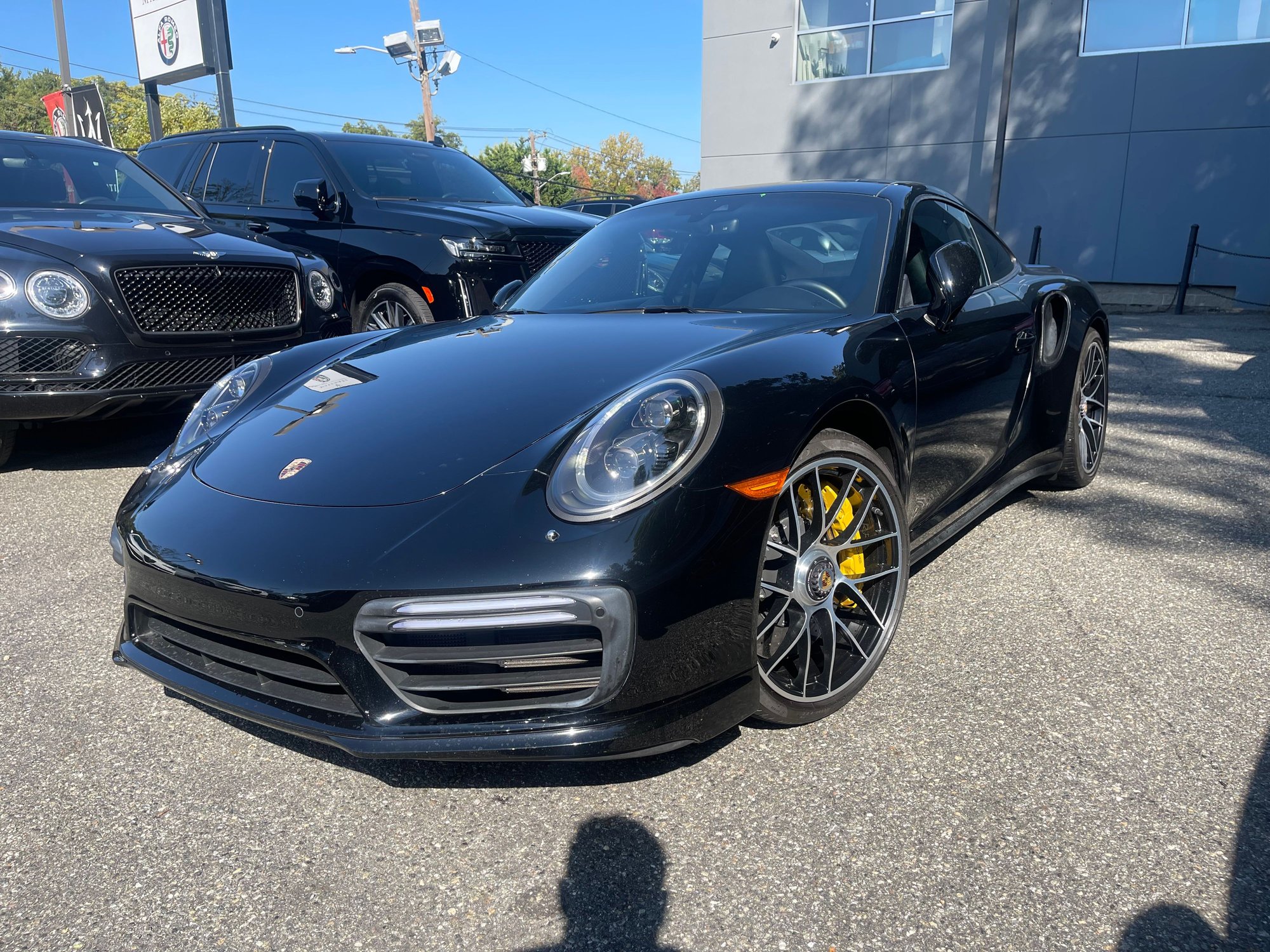 2017 Porsche 911 - 2017 Turbo S, Front Lift, Burmester - Used - VIN WP0AD2A98HS166591 - 22,791 Miles - 6 cyl - AWD - Automatic - Coupe - Black - Great Neck, NY 11021, United States
