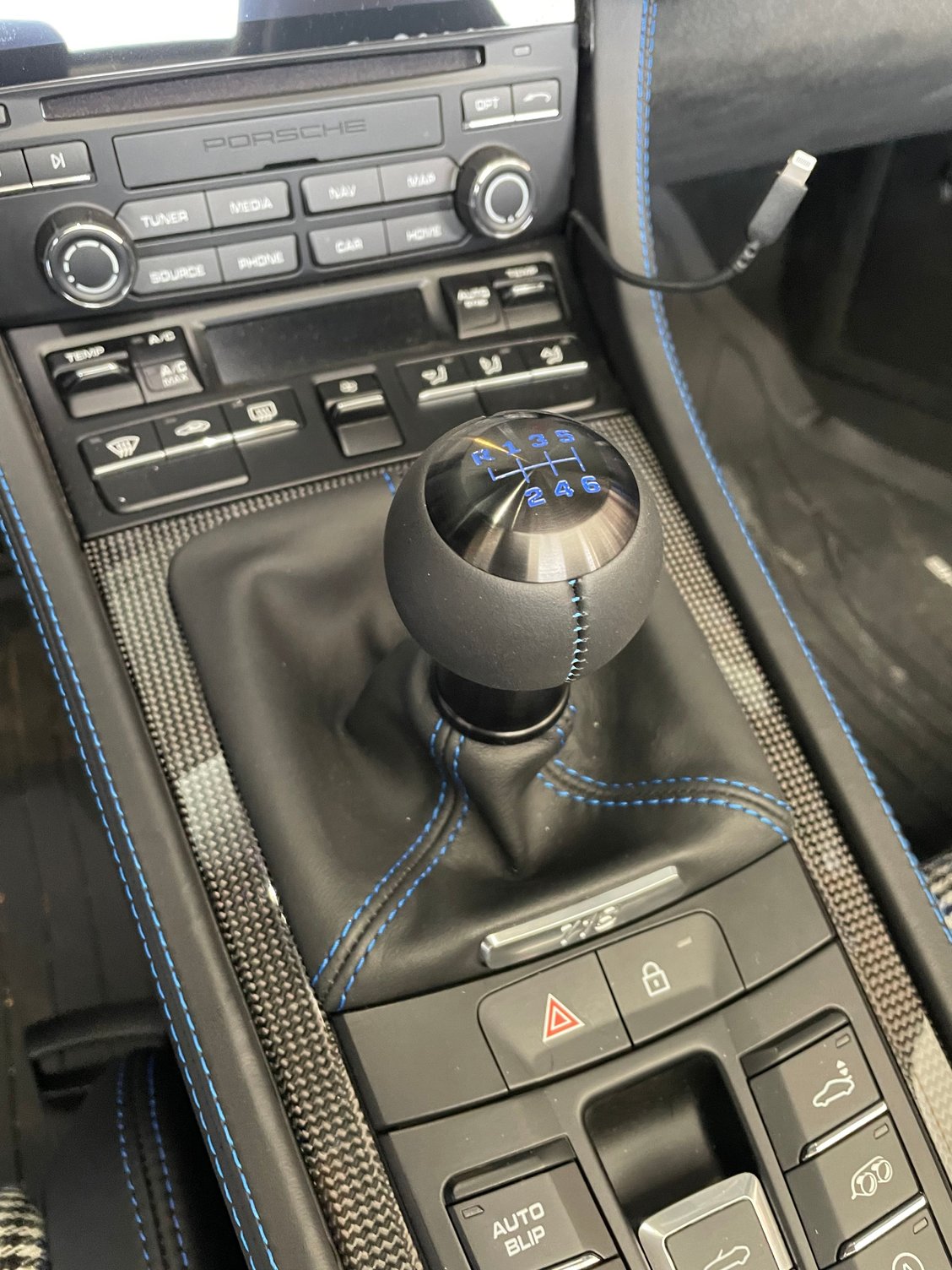 GT3 Custom shift knob - Sportshifters