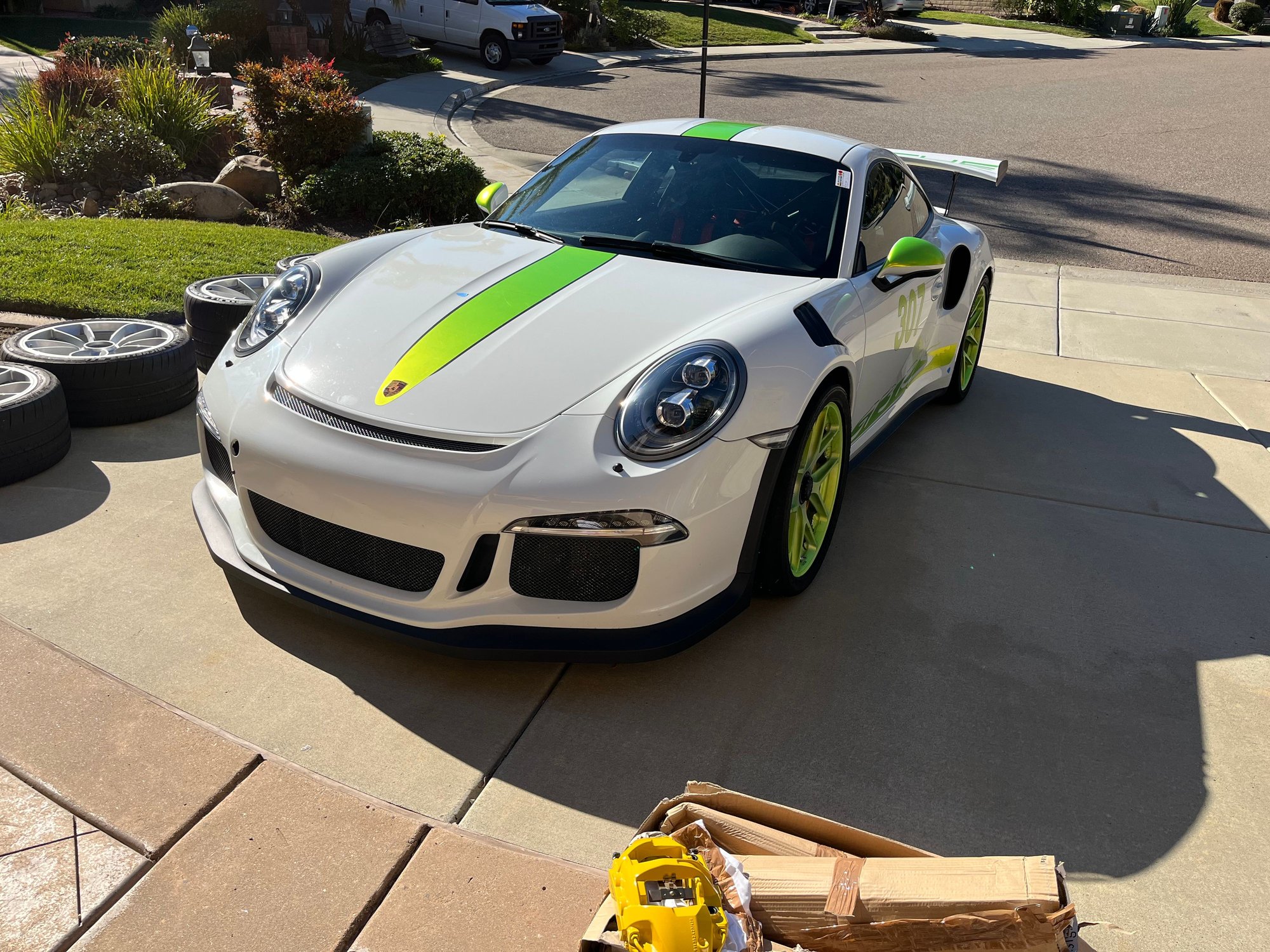 2016 Porsche GT3 - 2016 GT3RS, White - Used - VIN WPOAF2A97GS187201 - 12,005 Miles - 6 cyl - 2WD - Automatic - Coupe - White - Carlsbad, CA 92009, United States