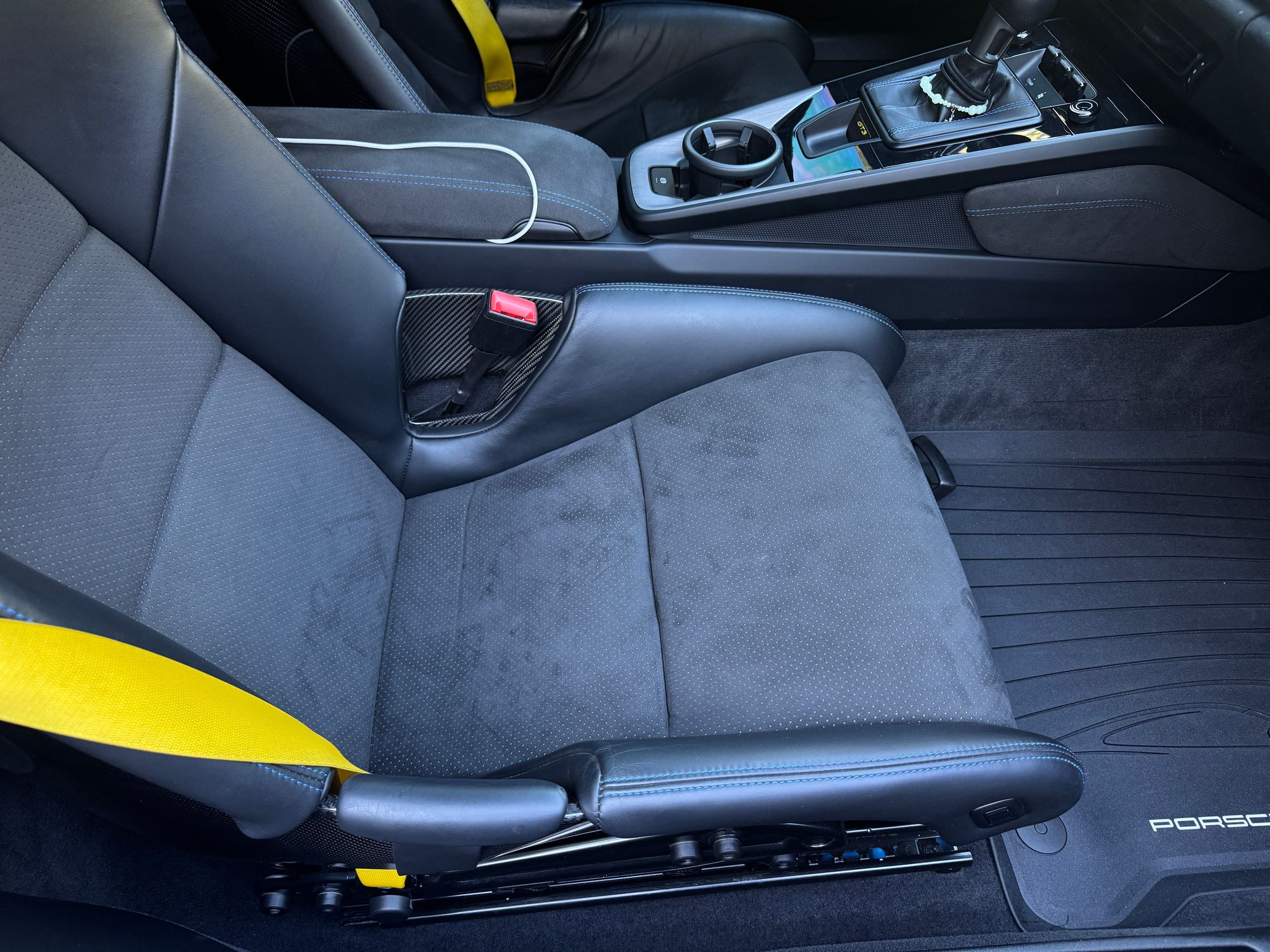 2022 Porsche 911 - Porsche 911 GT3 - Single Owner, Warranty, Buckets - Used - VIN WP0AC2A9XNS268733 - 33,100 Miles - 6 cyl - 2WD - Automatic - Coupe - Blue - Pasadena, CA 91103, United States