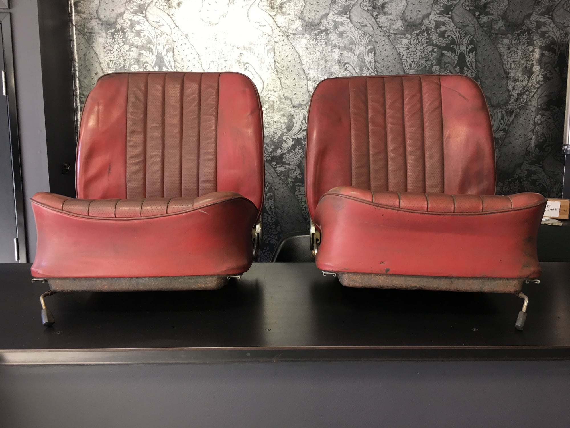 Interior/Upholstery - PORSCHE 901-911-912 ORIGINAL FRONT SEATS EARLY 911, 911-L, 911-S USED - Used - Los Angeles, CA 90026, United States