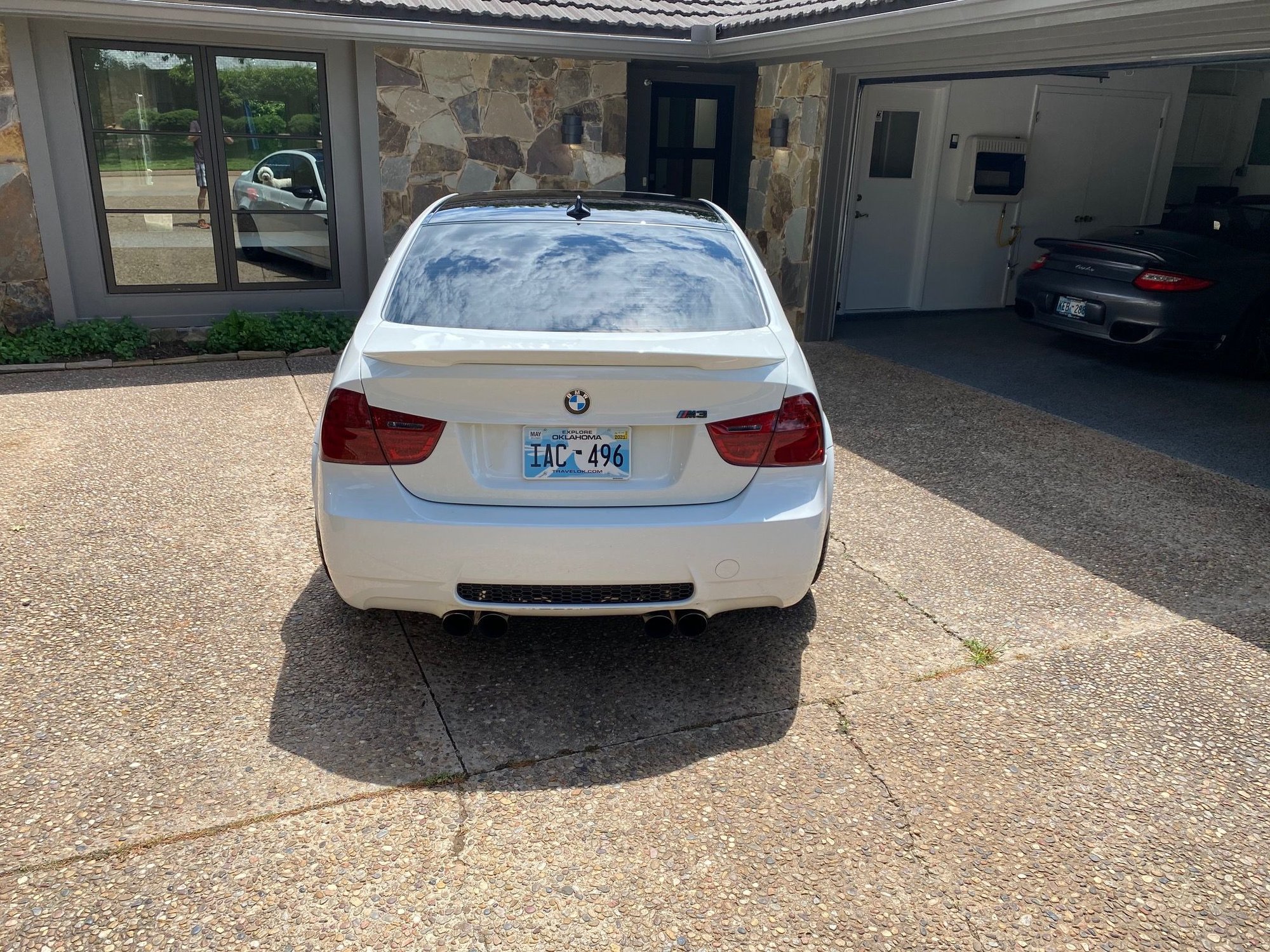 2011 BMW M3 - 2011 BMW M3 E90 - Used - VIN WBSPM9C59BE203353 - 77,500 Miles - 8 cyl - 2WD - Automatic - Sedan - White - Oklahoma City, OK 73120, United States
