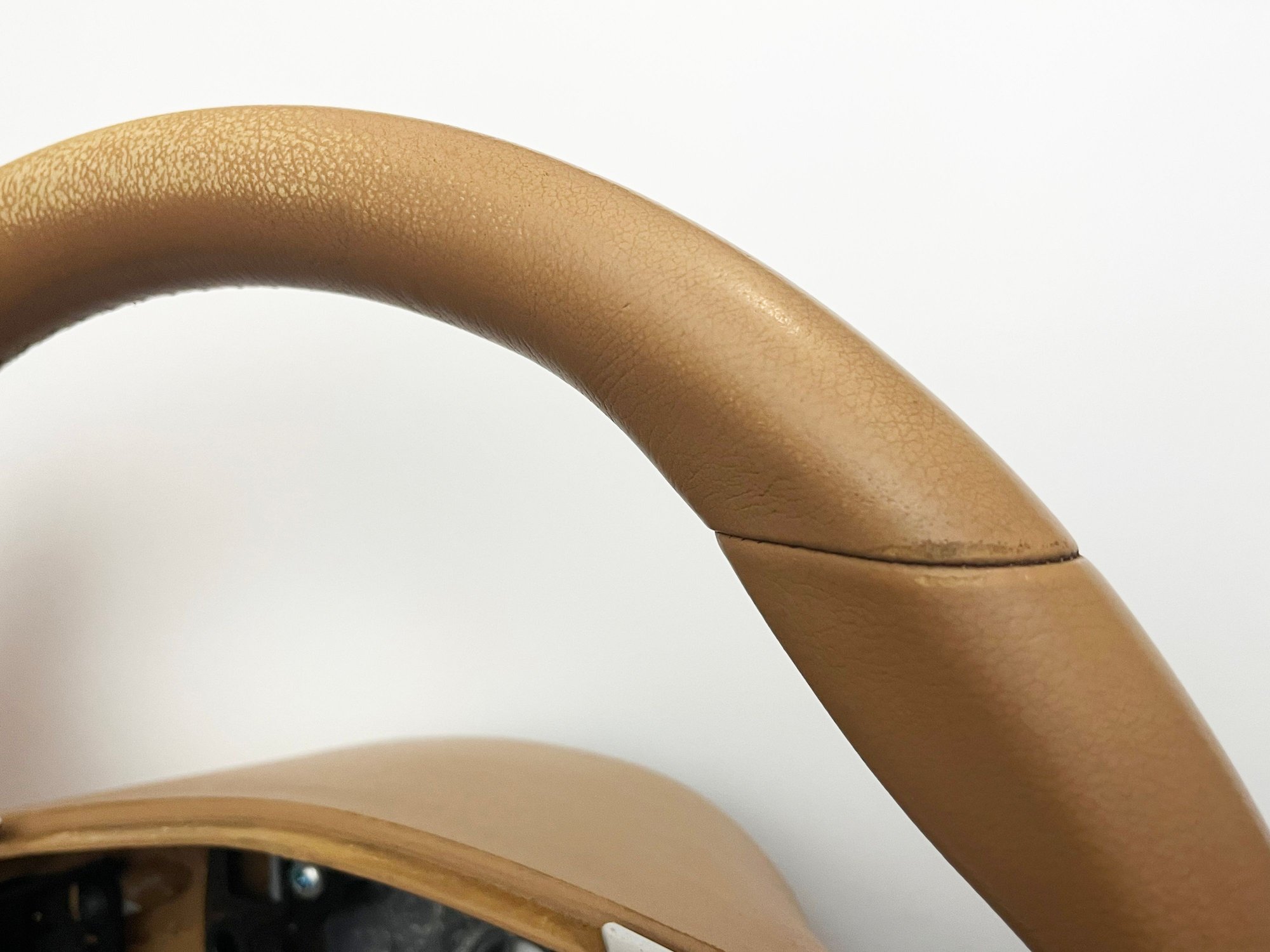 Interior/Upholstery - 987 997 Sport Steering Wheel Sand Beige - Used - -1 to 2027  All Models - Greenville, SC 29611, United States