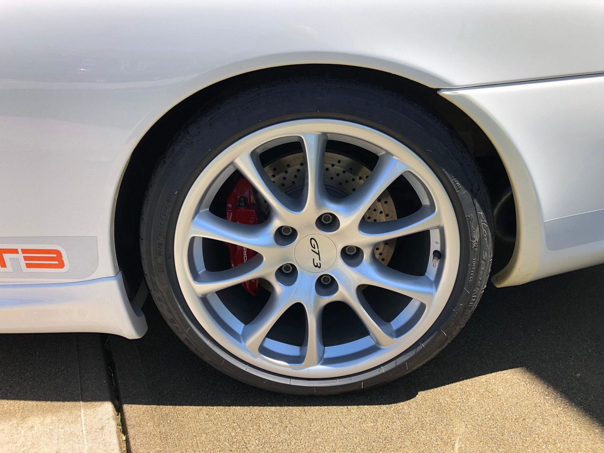 2005 Porsche GT3 - 2005 GT3 Carrera White - Used - VIN WP0AC29985S692142 - 64,500 Miles - 6 cyl - 2WD - Manual - Coupe - White - Batavia, OH 45103, United States