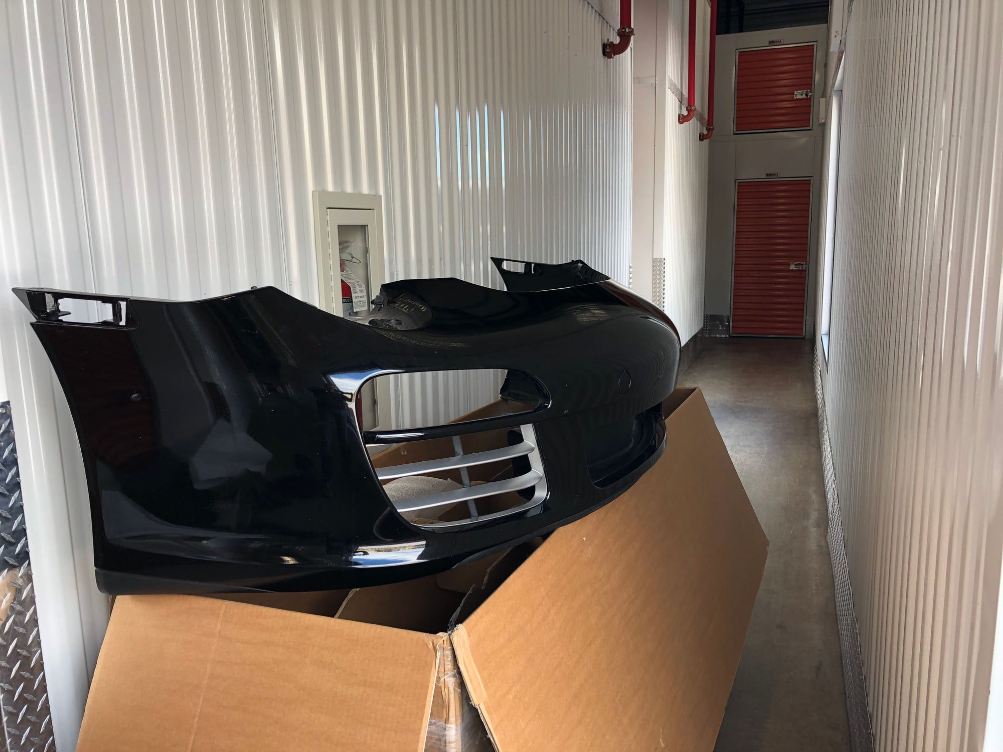 Exterior Body Parts - OEM Original PORSCHE 997.2 FRONT BUMPER Tackoff Black Original Paint protected by PPF - Used - 2009 to 2012 Porsche 911 - Bronx, NY 10451, United States