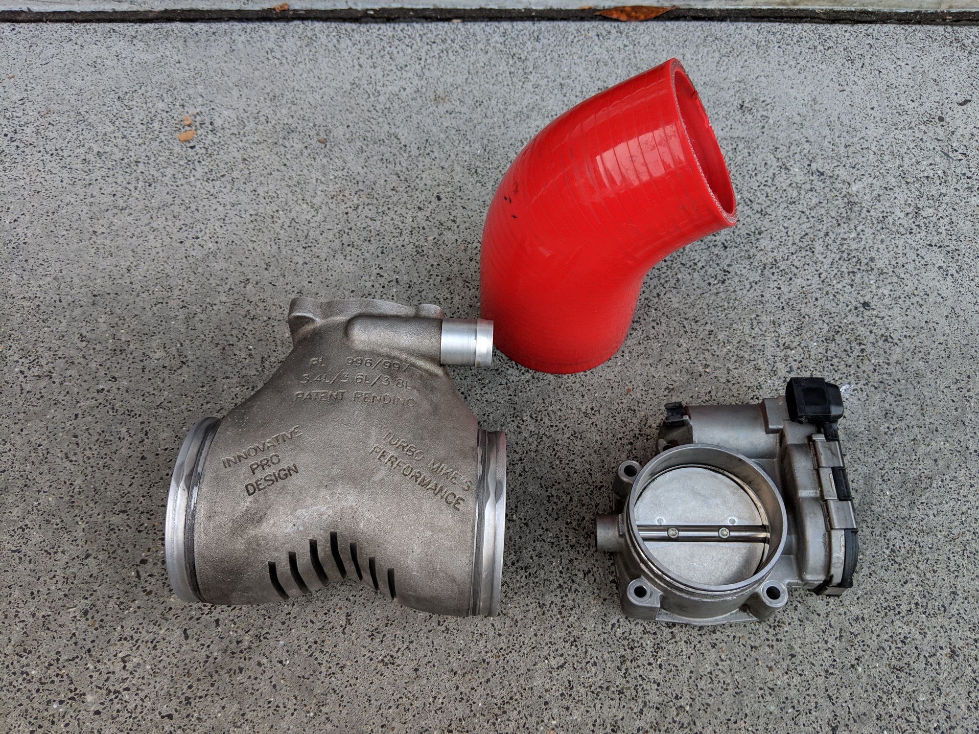 IPD Plenum, Throttle Body, and Silicone Intake Pipe for 996/997