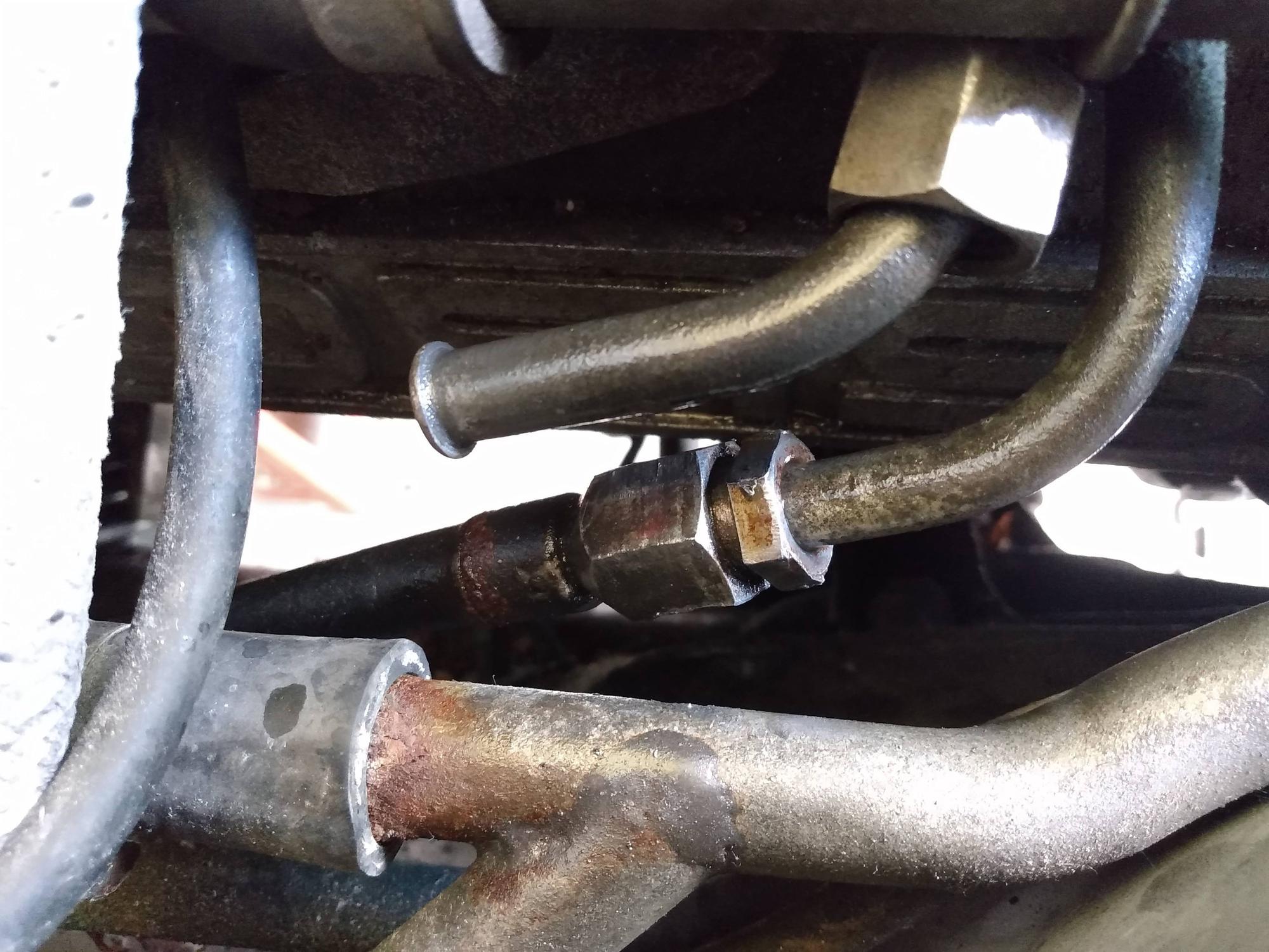 1978 Underhood fuel lines Removal tips/tricks please Rennlist