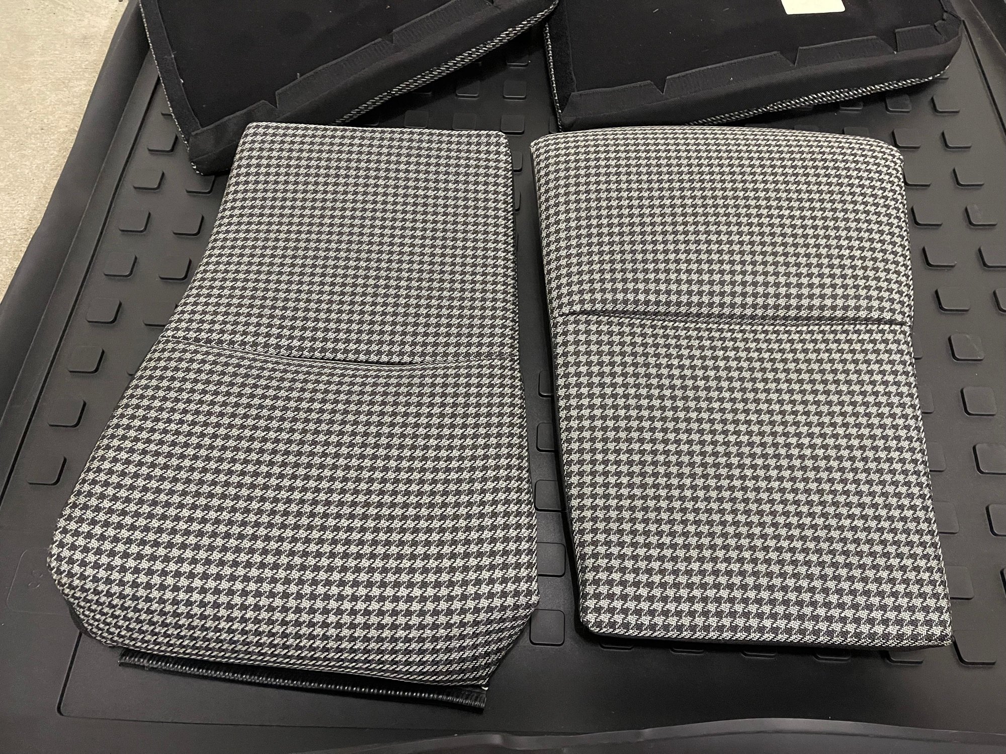 Interior/Upholstery - 911R Pepita Seat Covers with Original OEM Porsche Foam for LWBS - Used - 2014 to 2019 Porsche GT3 - 2016 to 2021 Porsche Cayman GT4 - Seattle, WA 98040, United States