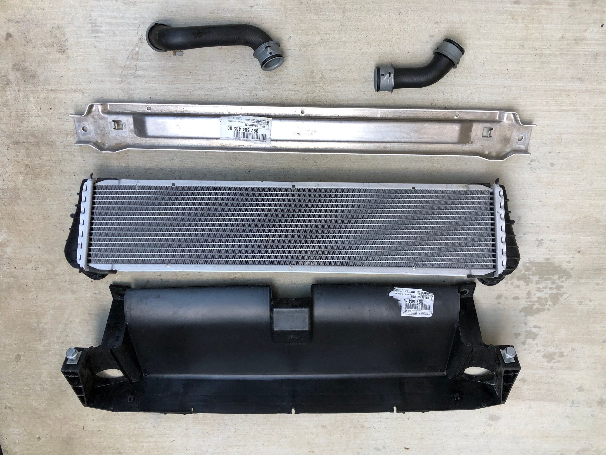 Miscellaneous - 997 987 center radiator - Used - Norcal, CA 94551, United States