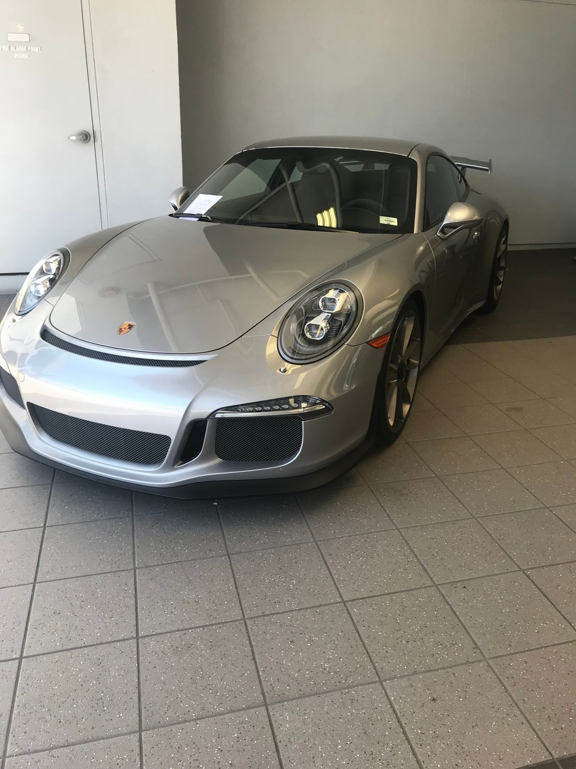 2015 Porsche GT3 - 2015 911 GT3 GT Silver - Used - VIN WP0AC2A99FS183268 - 9,600 Miles - 6 cyl - 2WD - Automatic - Silver - Los Angeles, CA 90064, United States