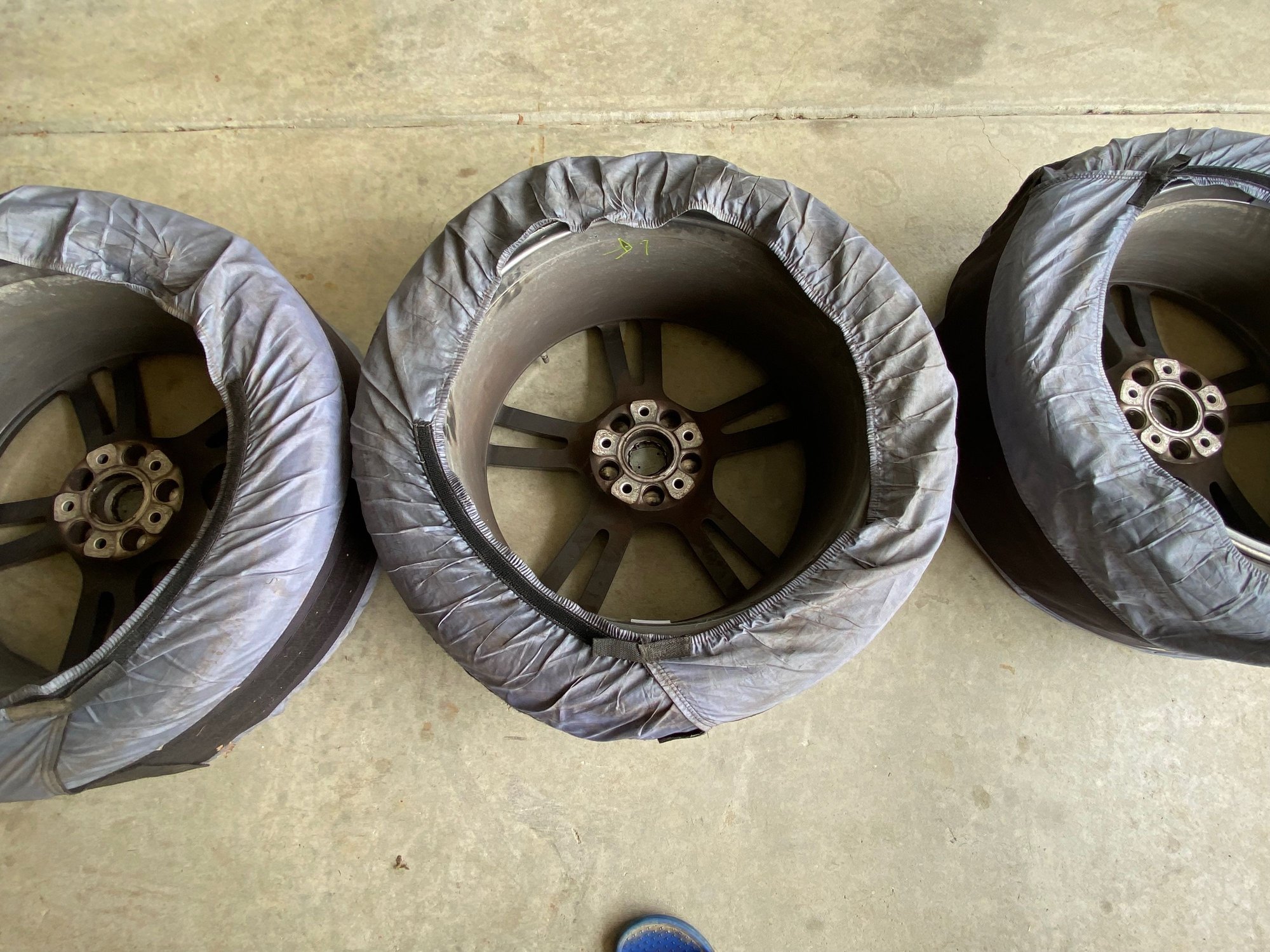 Wheels and Tires/Axles - 2014 Cayenne 21" 911 Turbo II Wheels - Used - -1 to 2026  All Models - Cincinnati, OH 45245, United States