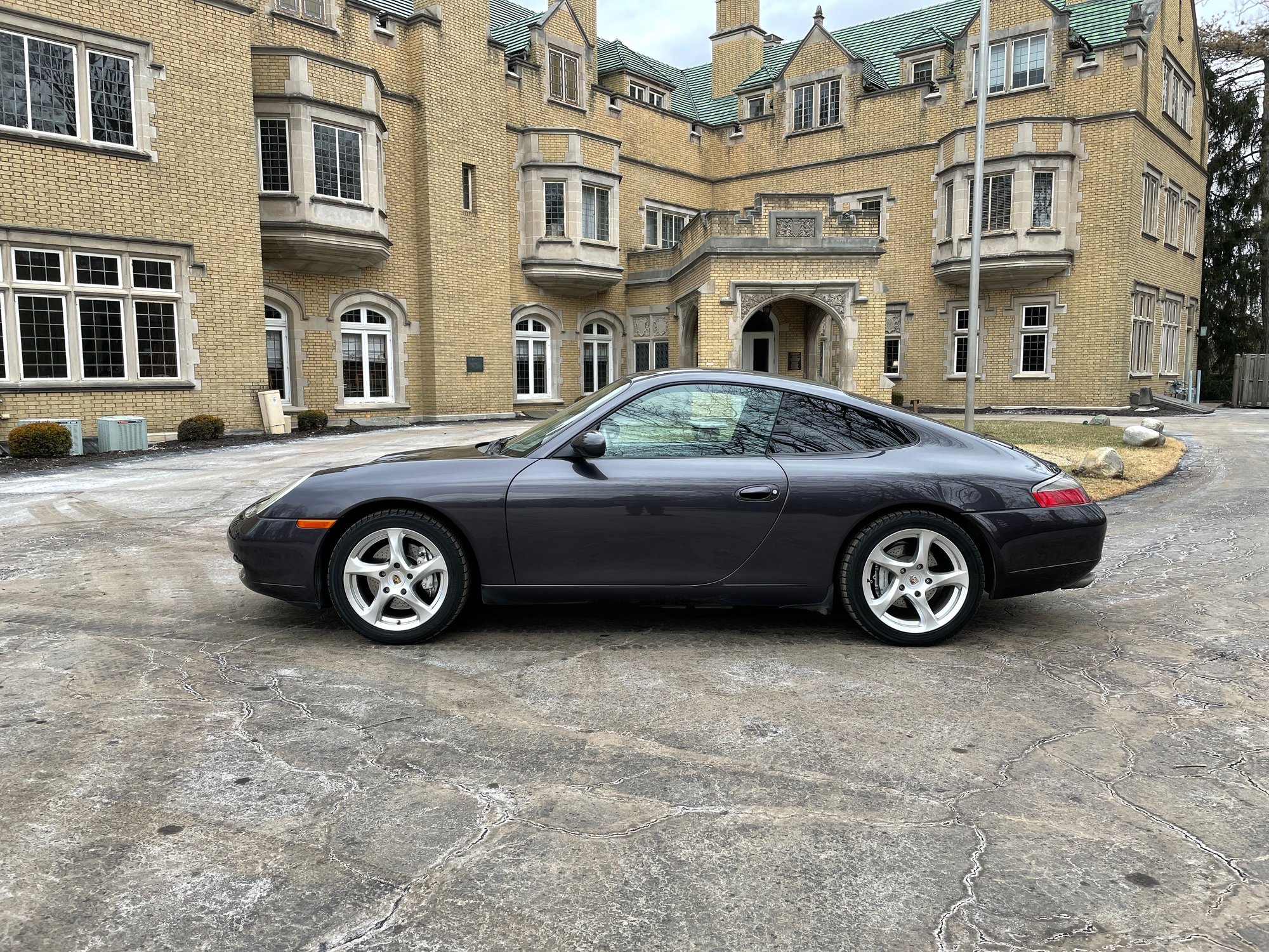 1999 Porsche 911 - 1999 Vesuvio Metallic C4 Coupe Tip - Well documented and maintained + extras - Used - VIN WP0AA299XXS626863 - 118,000 Miles - 6 cyl - AWD - Automatic - Coupe - Other - Indianapolis, IN 46208, United States