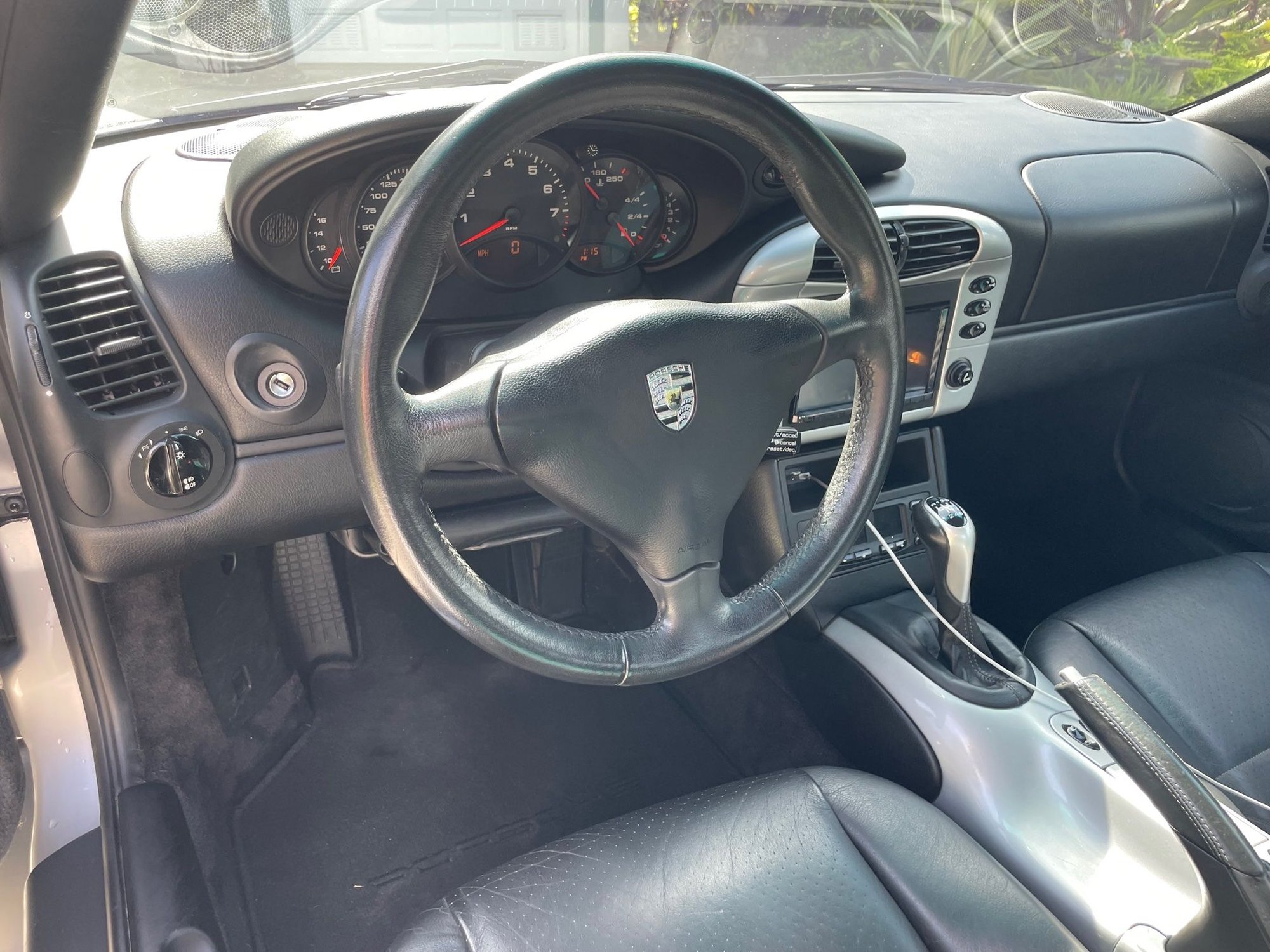 2000 Porsche 911 - 2000 Porsche 911 Carrera - Used - VIN WP0AA2993YS620985 - 6 cyl - 2WD - Manual - Coupe - Silver - Palm Harbor, FL 34683, United States