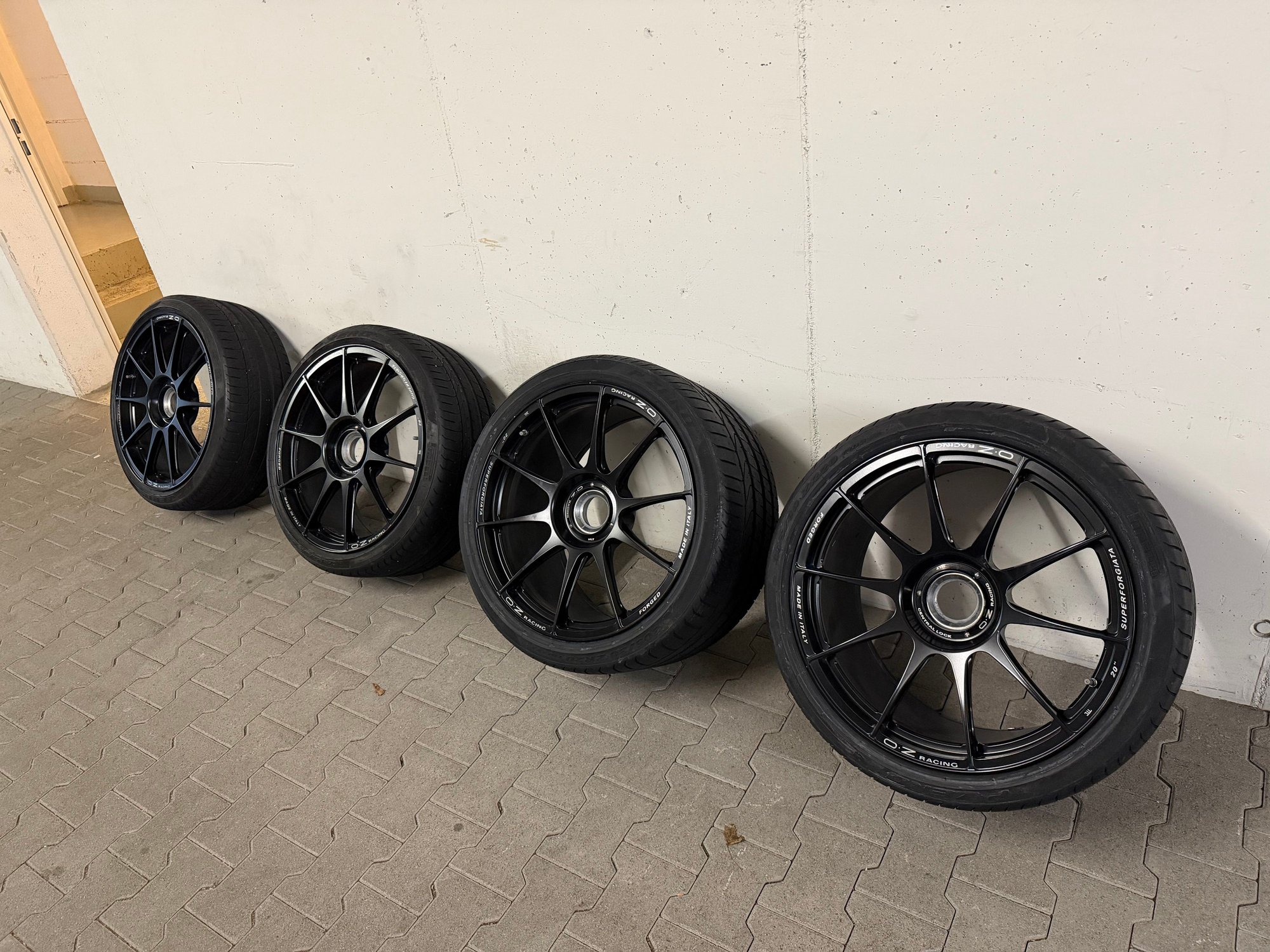 Wheels and Tires/Axles - OZ Racing 20" Superforgiata Forged Wheels - Used - -1 to 2027  All Models - Stuttgart, Germany