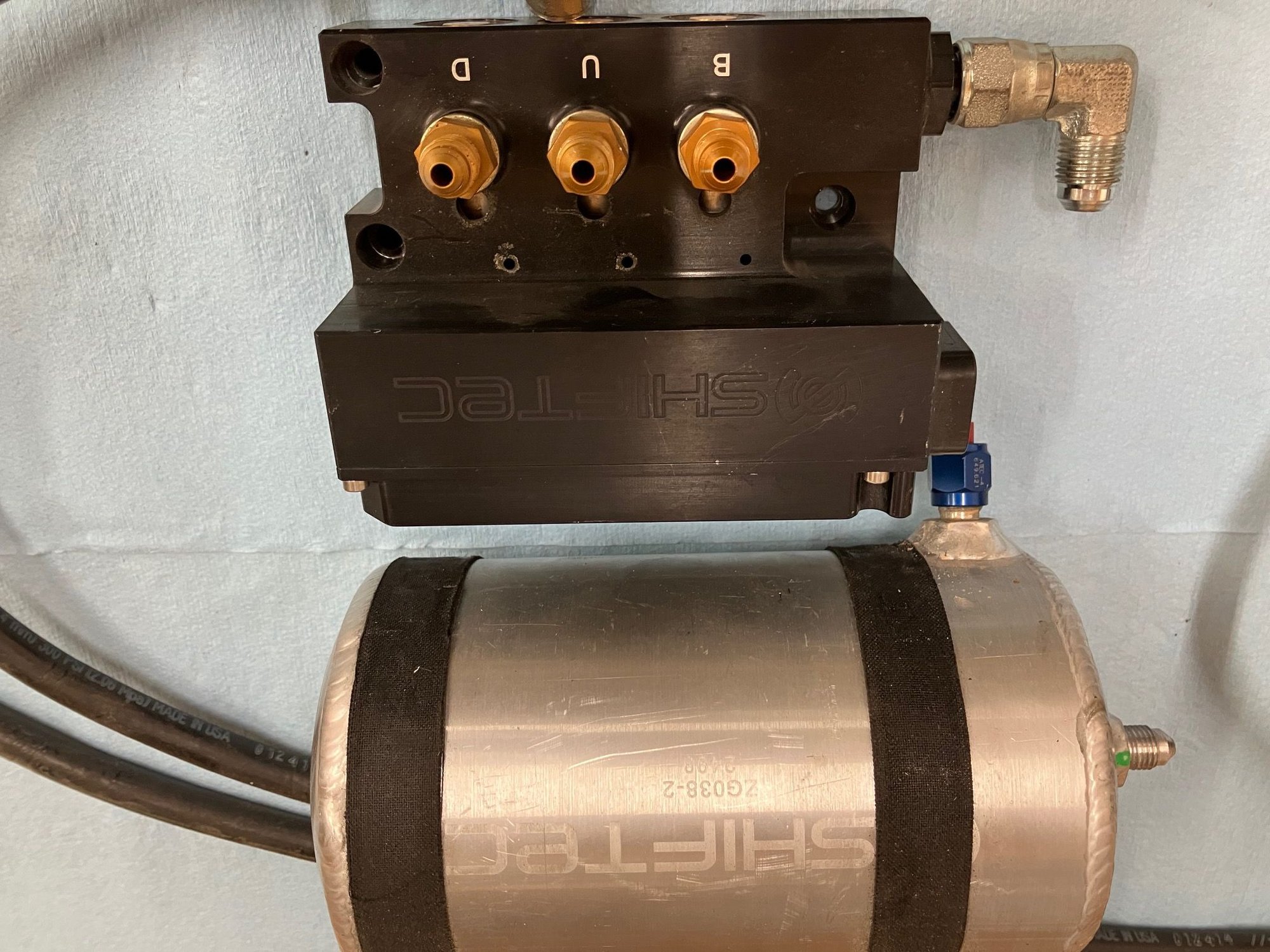 2010 Porsche GT3 - parting out gt3 race car. - Ellwood City, PA 16117, United States