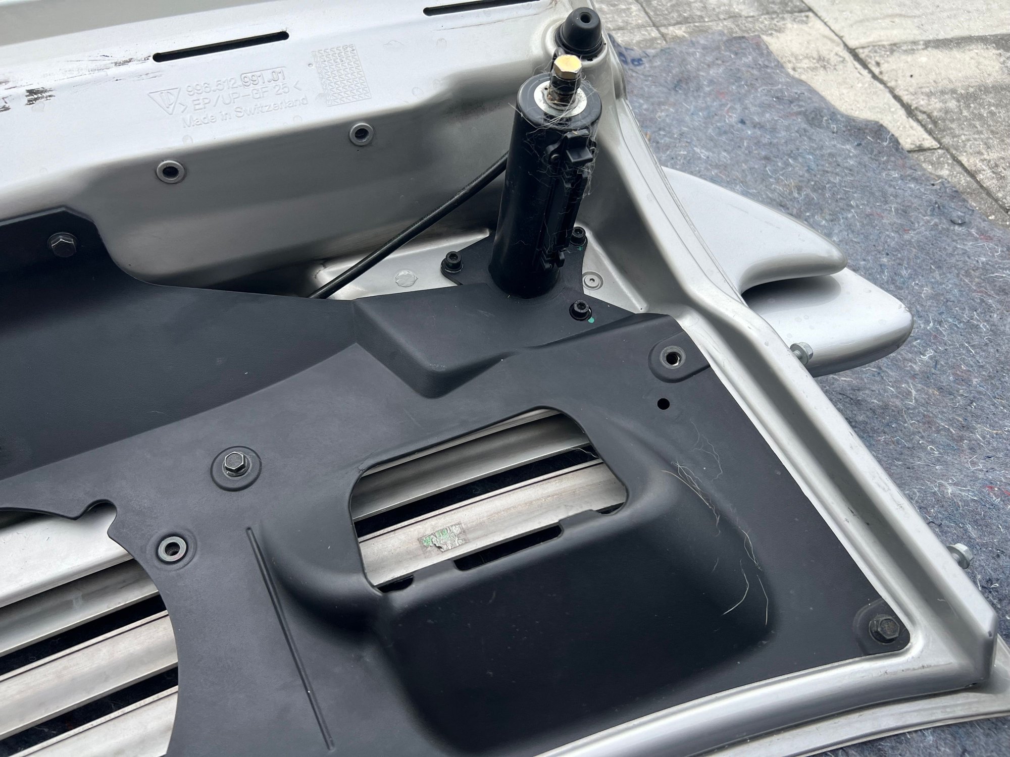 2004 Porsche GT3 - 996tt turbo rear decklid and wing - Accessories - $1,200 - Tampa, FL 33603, United States