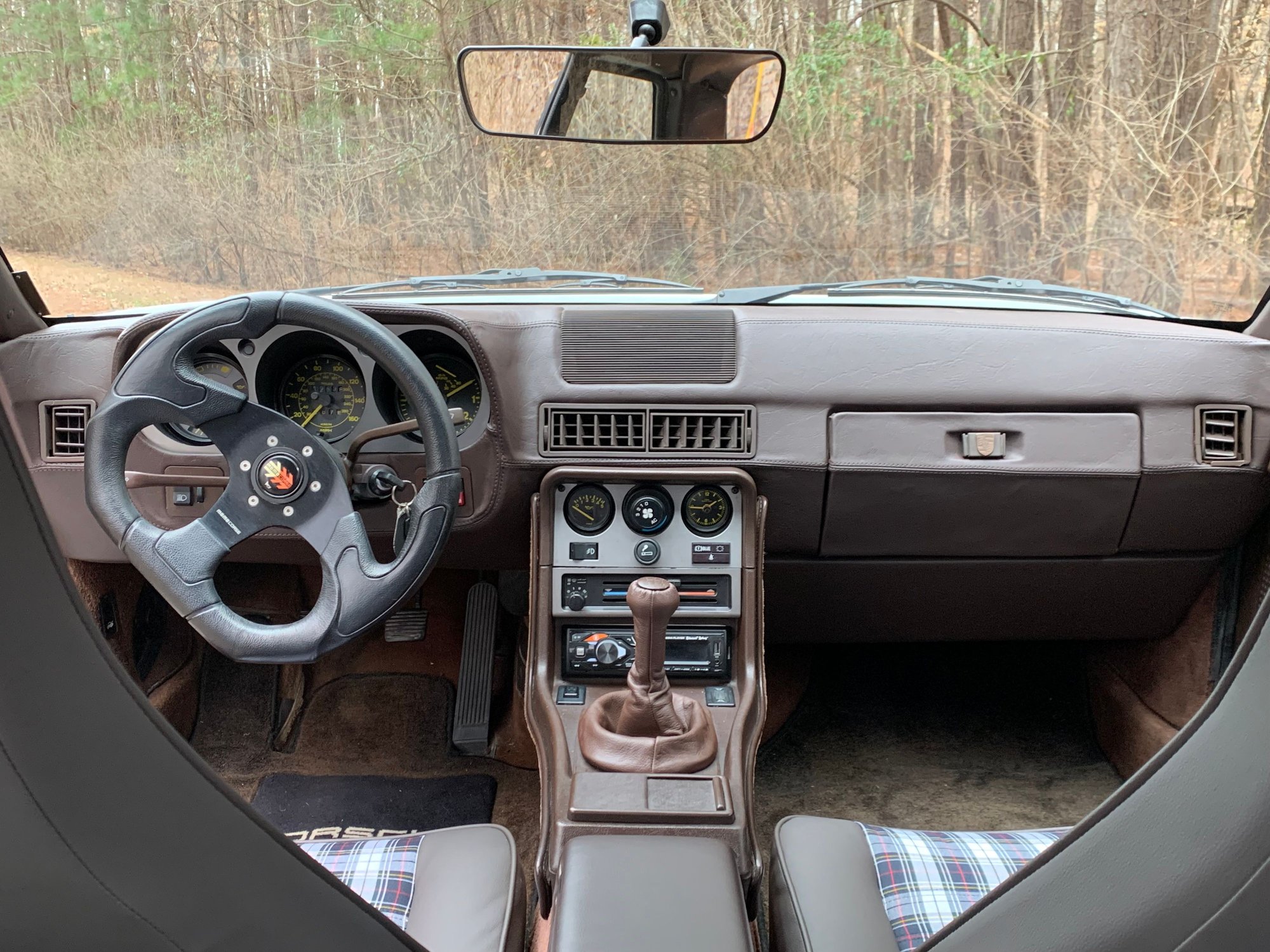 1984 Porsche 944 - Extremely clean early 944 - Used - VIN WP0AA0949EN455771 - 112,600 Miles - 4 cyl - 2WD - Manual - Coupe - White - Wesley Chapel, NC 28110, United States