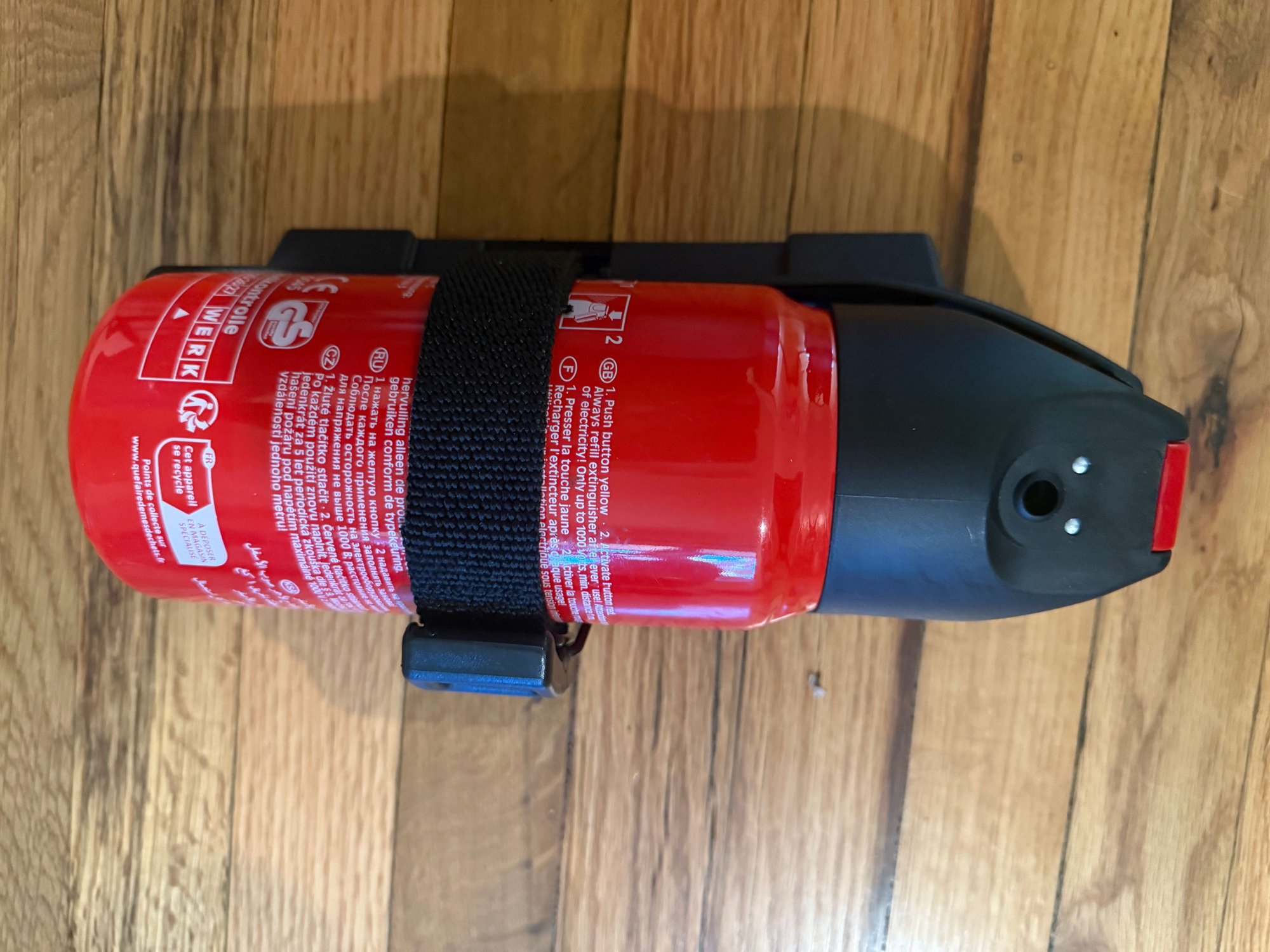 Accessories - Factory Fire Extinguisher - New - -1 to 2026  All Models - Mountain View, CA 94080, United States