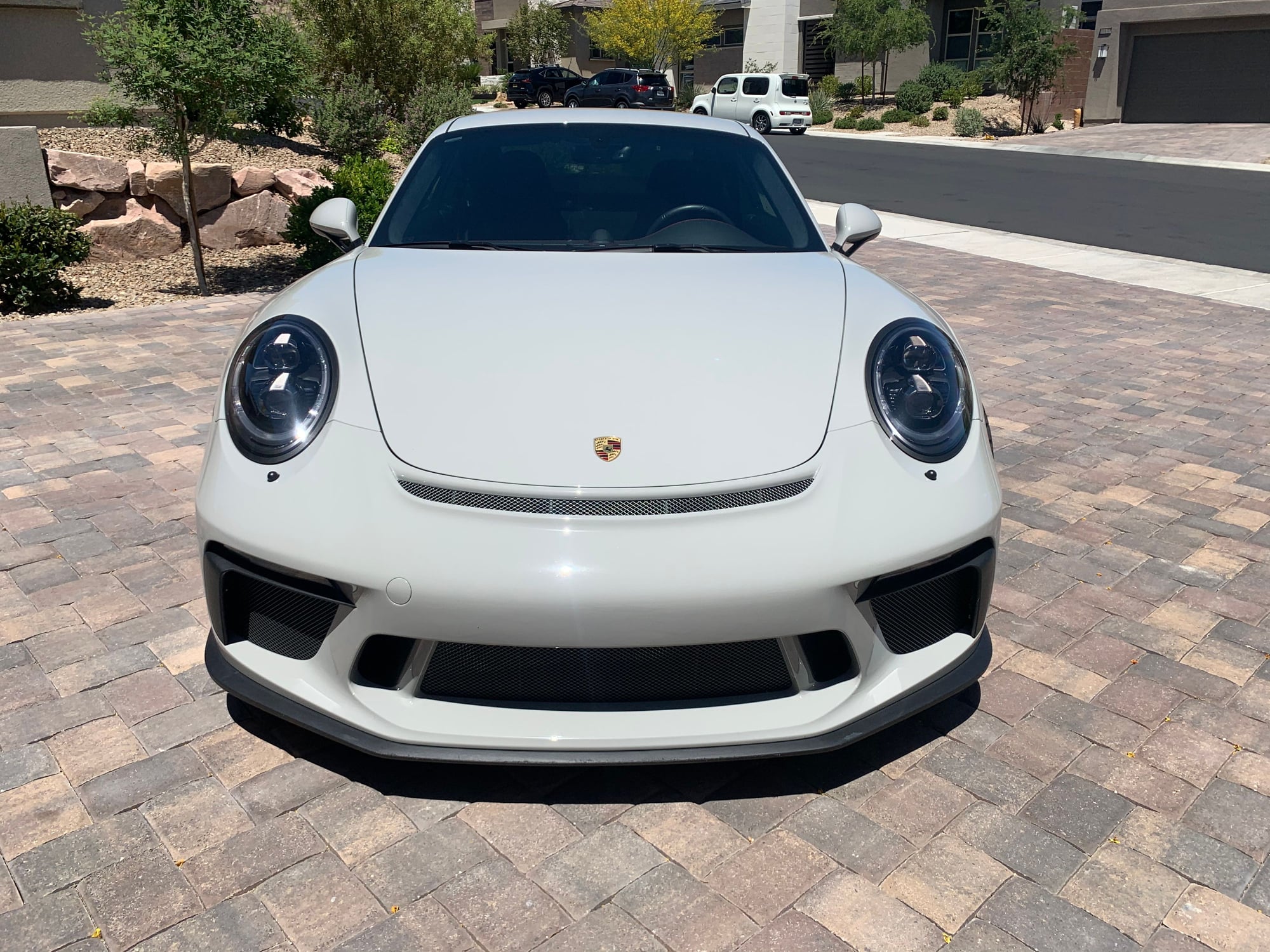 2018 Porsche GT3 -  - Used - VIN WP0AC2A9XJS176032 - 9,988 Miles - 6 cyl - 2WD - Manual - Coupe - Gray - Las Vegas, NV 89109, United States