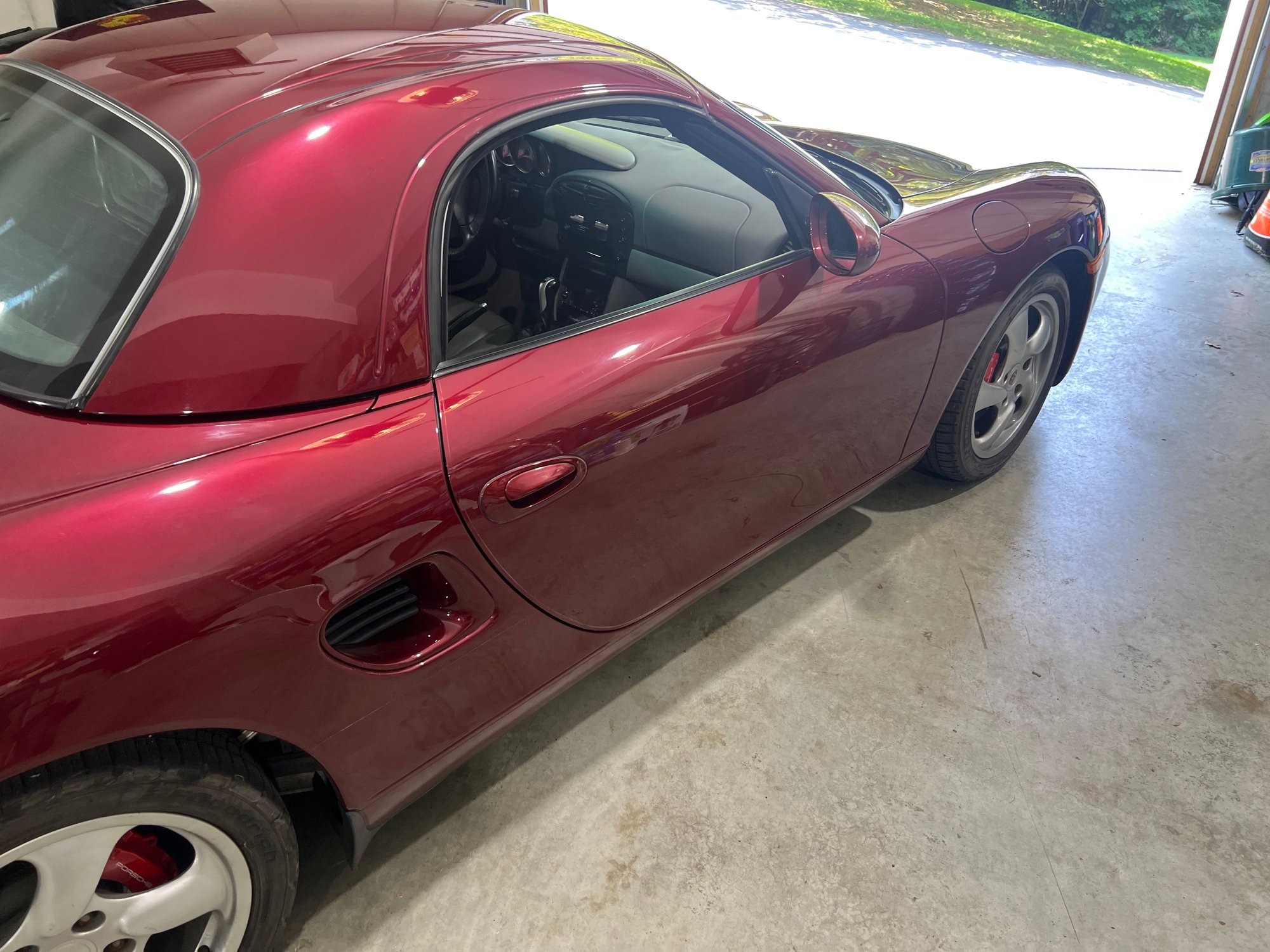Exterior Body Parts - Porsche 986 Boxster Factory Hard Top Arena Red Nice Shape - Used - 0  All Models - Jenkintown, PA 19046, United States