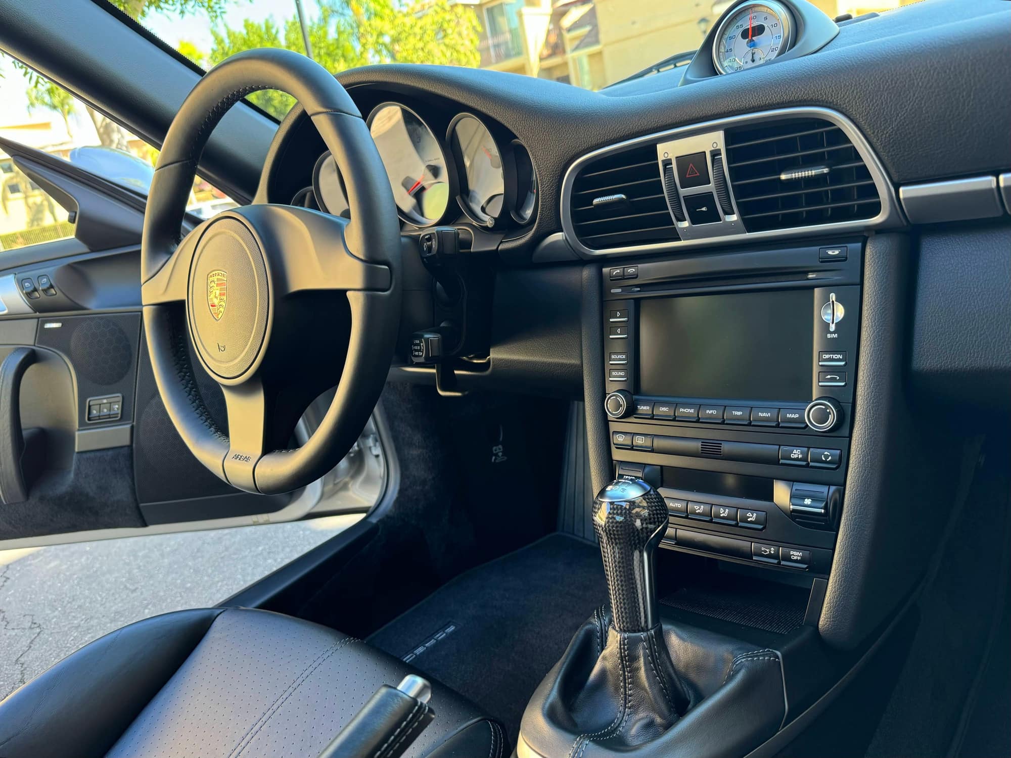 2011 Porsche 911 - 2011 911 Carrera S – Manual Coupe – Platinum Silver Metallic / Black Interior (997.2) - Used - Anaheim, CA 92821, United States