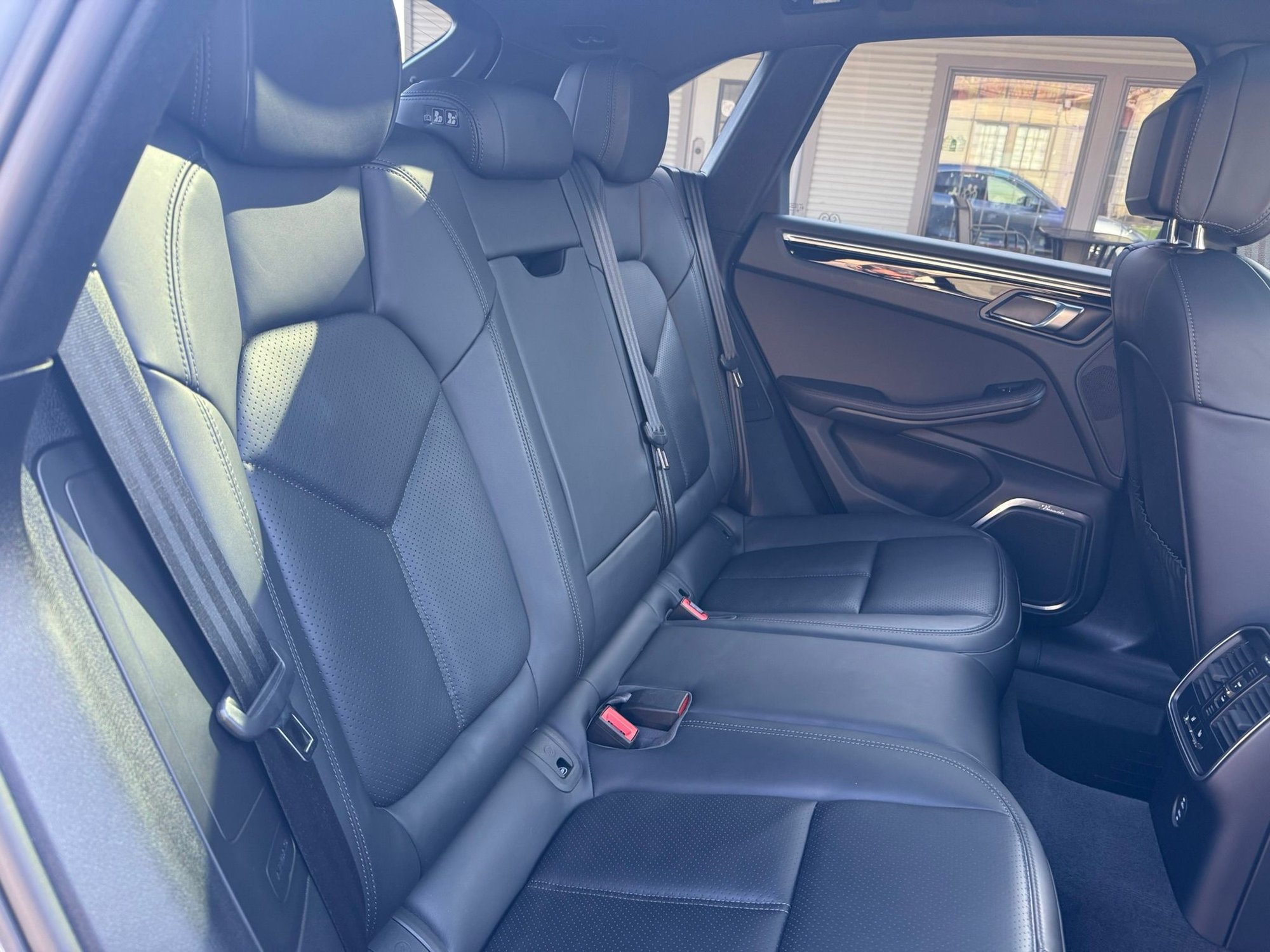 2020 Porsche Macan - 2020 Macan S (CPO) Low Miles - Used - VIN WP1AB2A56LLB36753 - 25,230 Miles - 6 cyl - AWD - Automatic - SUV - Silver - Akron, OH 44333, United States