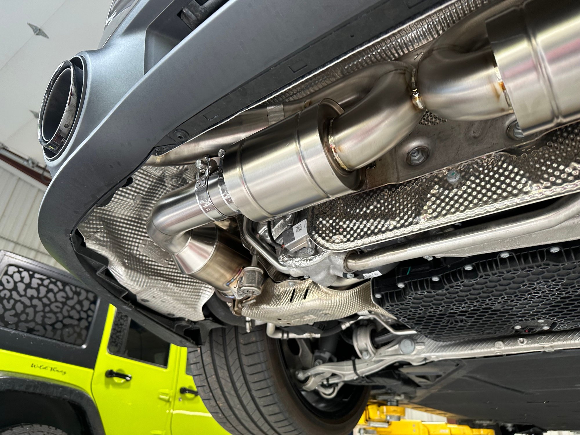 2021 Porsche 911 - 2021 992 Turbo S - Used - VIN WPOAD2A90MS258854 - 8,800 Miles - 6 cyl - AWD - Automatic - Coupe - Gray - Knoxville, TN 37934, United States