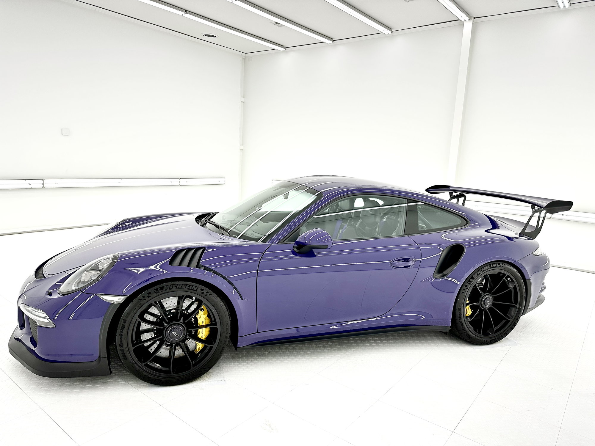 GT3 RS in Ultraviolet w/ PCCB, Leather, FAL & buckets- New Full Body ...