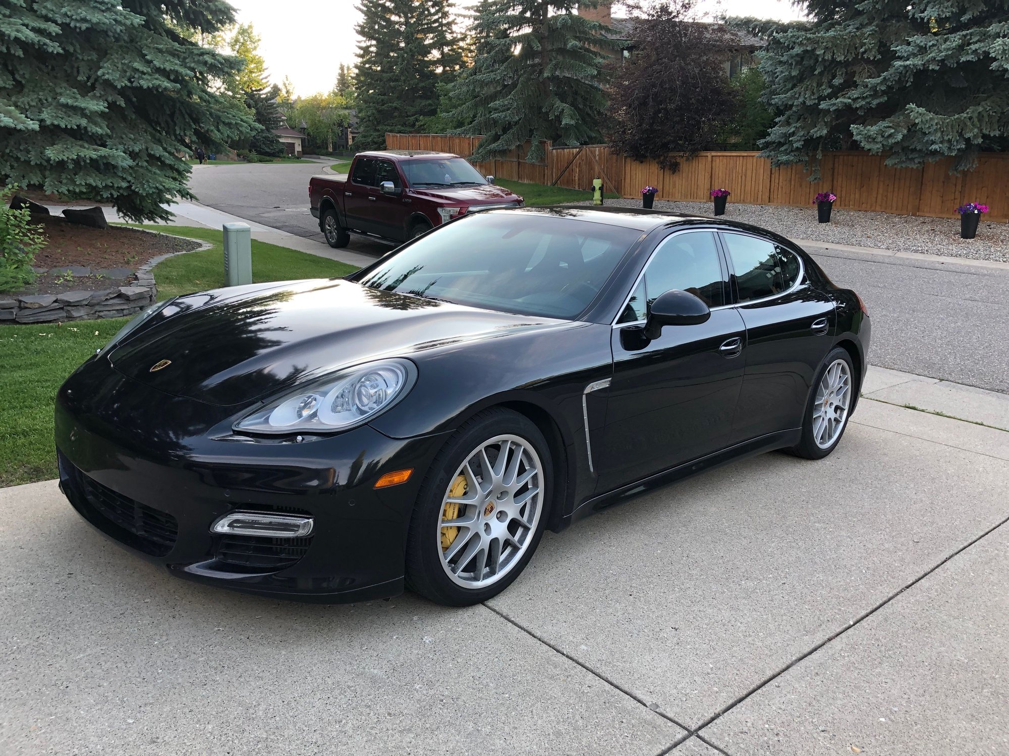 Porsche panamera gts turbo