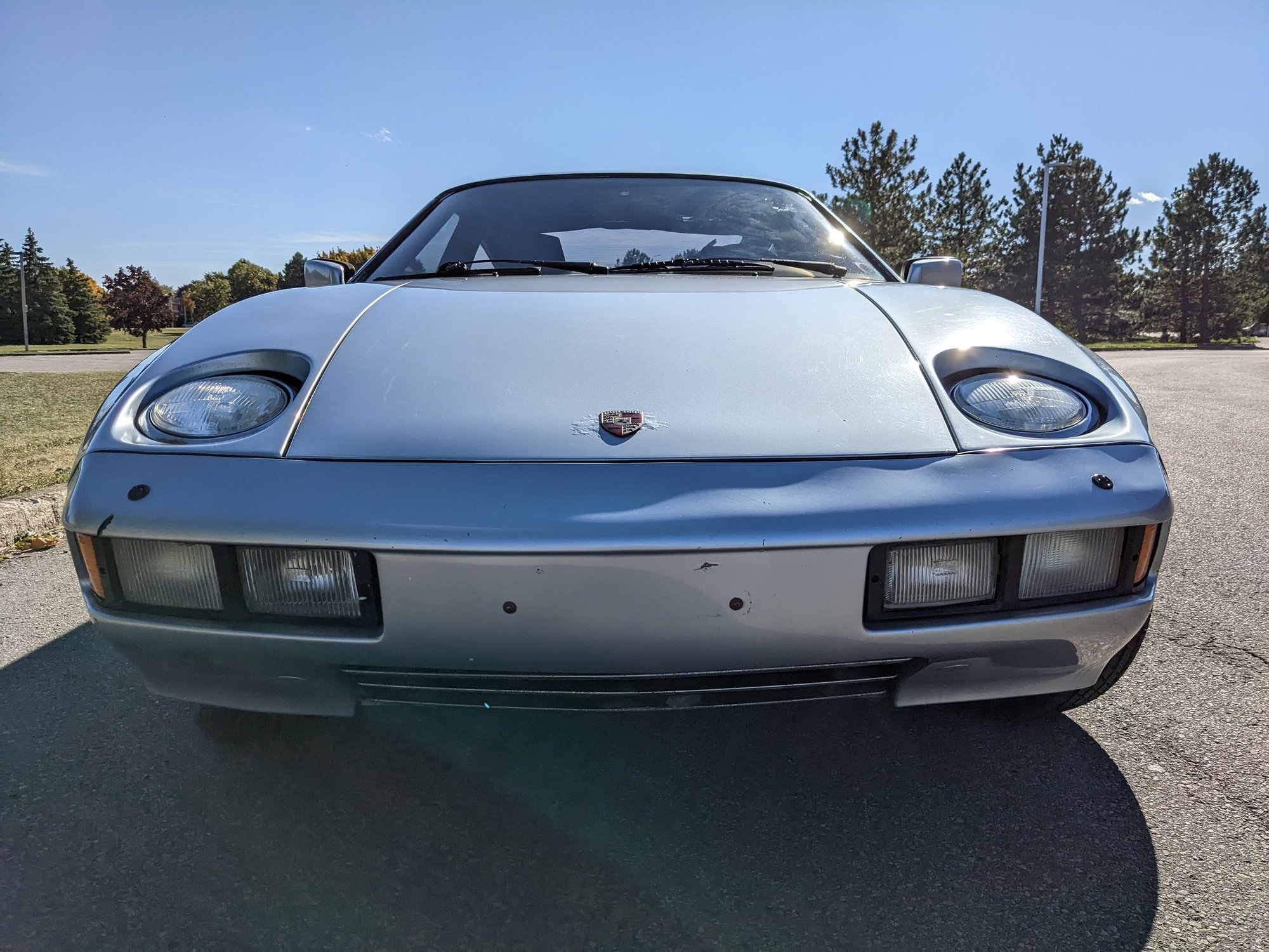 1978 Porsche 928 - 1978 Porsche 928 - 5 speed, Non-LSD, Silver - Used - VIN 9288200942 - 136,110 Miles - 8 cyl - 2WD - Manual - Coupe - Silver - Burlington, ON L7M3K2, Canada