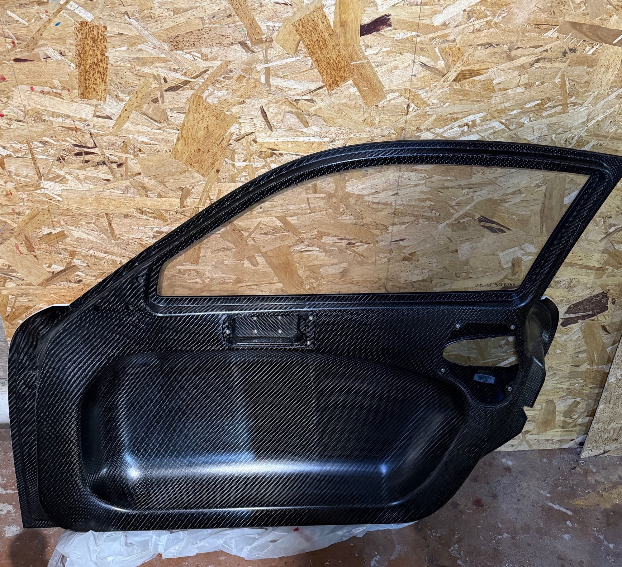Exterior Body Parts - 997 GT3 Cup Car Carbon Fiber Door - New - Rochester, MI 48306, United States