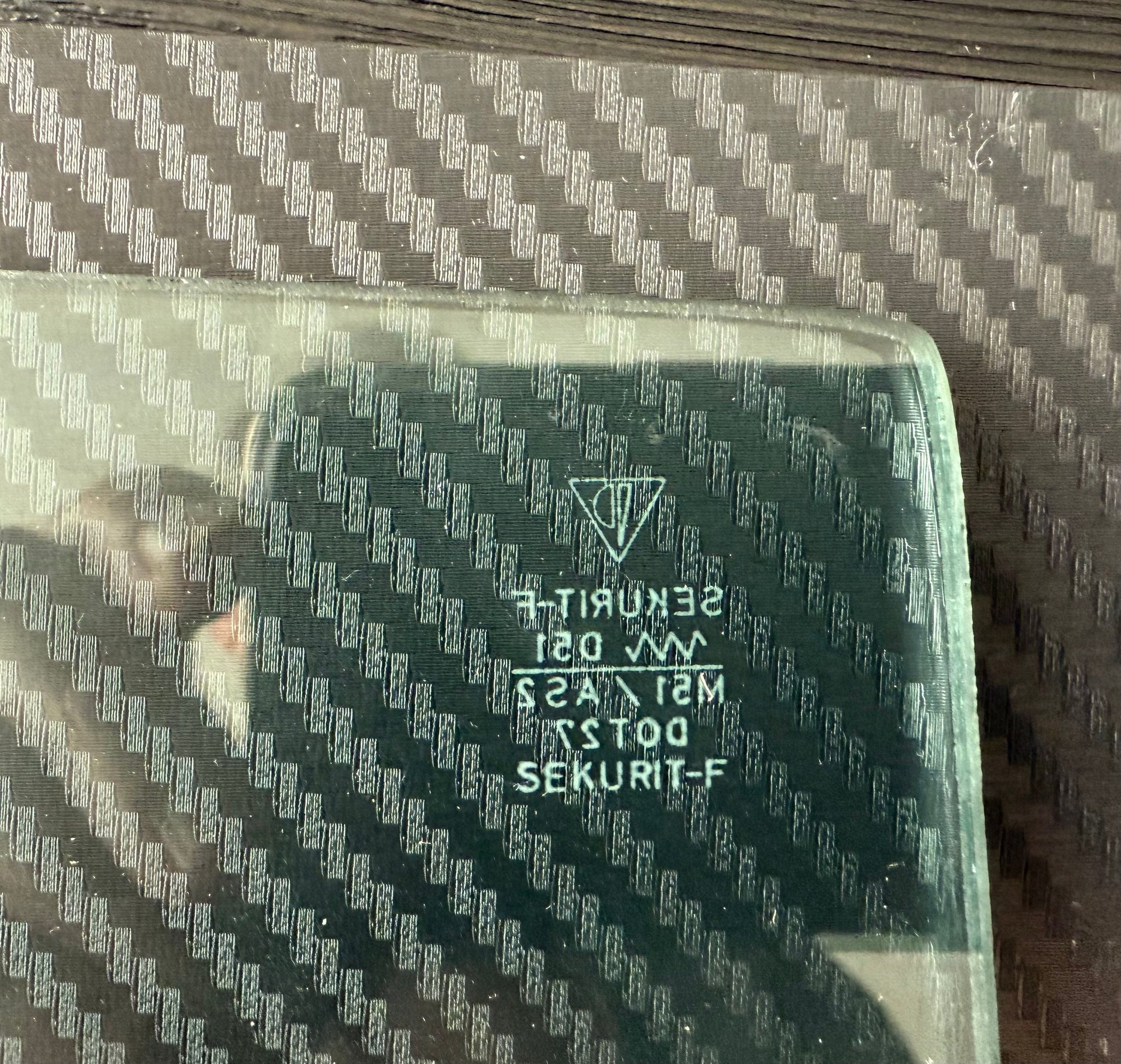 Exterior Body Parts - FS: Porsche 911/912 Pop-Out window frame & tinted quarter window Sekurit glass, right - Used - 1969 to 1973 Porsche 911 - Ann Arbor, MI 48105, United States