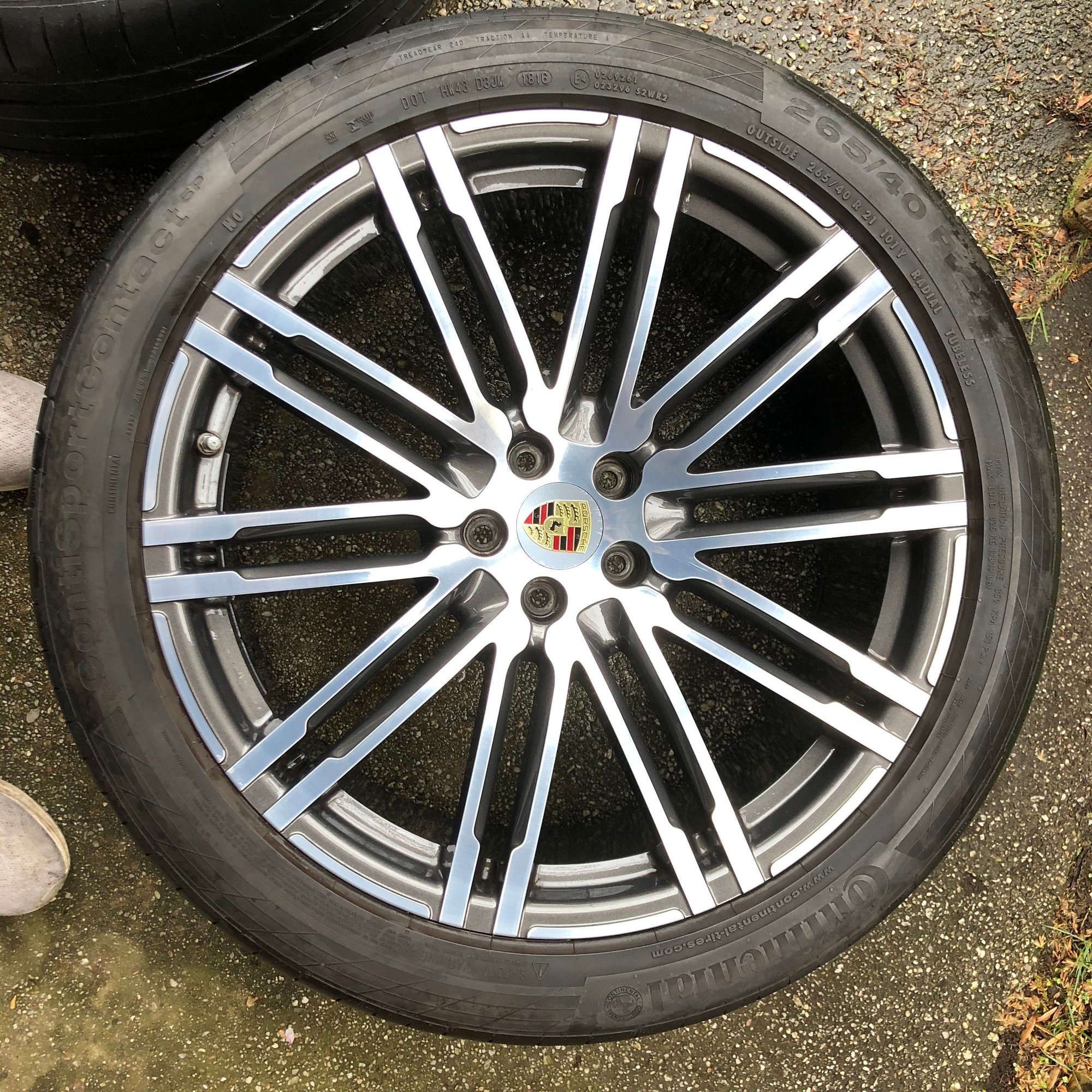 Wheels and Tires/Axles - 21" Turbo Design Wheels Set (Macan) - Used - 2014 to 2019 Porsche Macan - Haddonfield, NJ 08033, United States