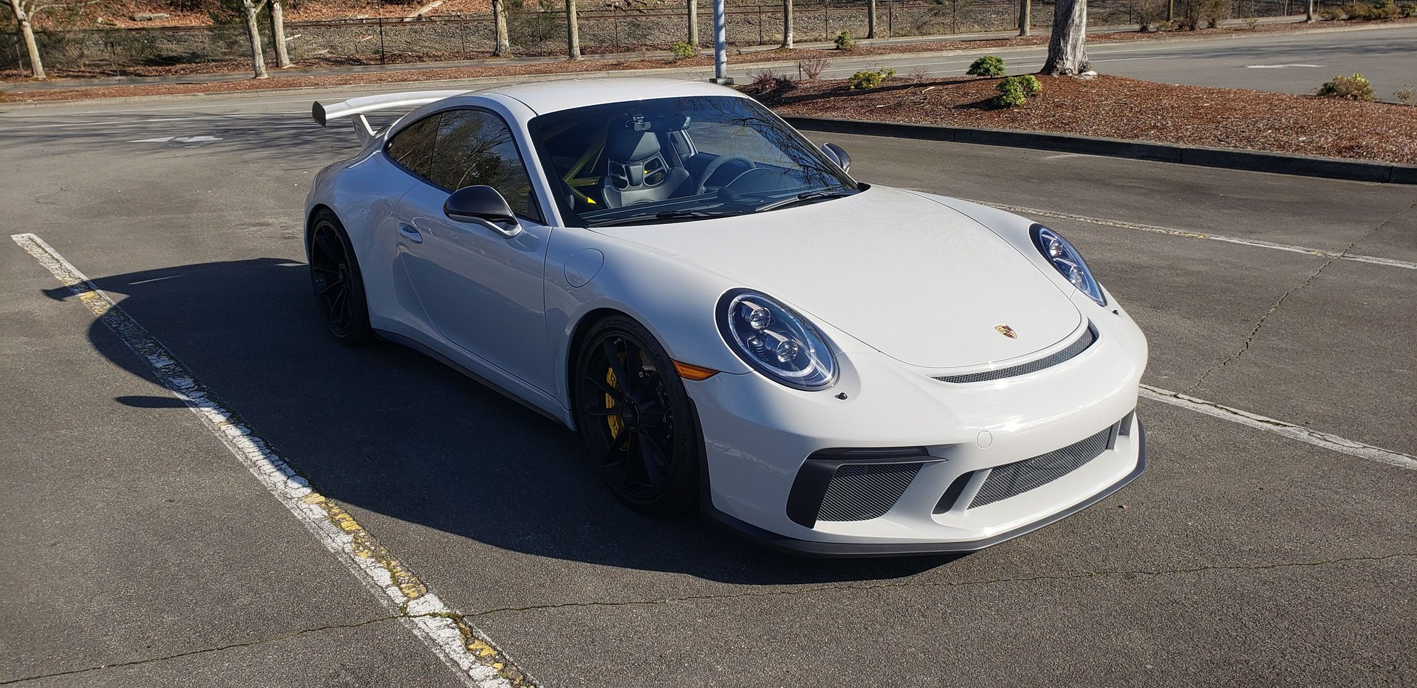 2018 Porsche GT3 - 2018 991.2 GT3 Manual in Chalk - Used - VIN WP0AC2A96JS174908 - 7,600 Miles - 6 cyl - 2WD - Manual - Coupe - Other - Renton, WA 98059, United States