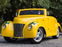 https://bringatrailer.com/listing/2010-american-custom-golf-cars-acg-39-roadster-nev/