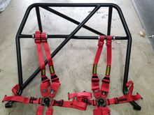 2 GT3 Harnesses will sell separately.  