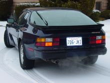 '84 944