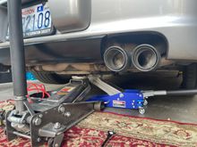 Double Jack setup to support lowered motor