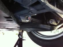 LR brake duct installed