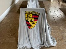 Indoor car cover for 993 with logo, custom by Carnewal