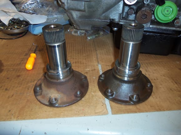 Driver and passenger's side output flanges.