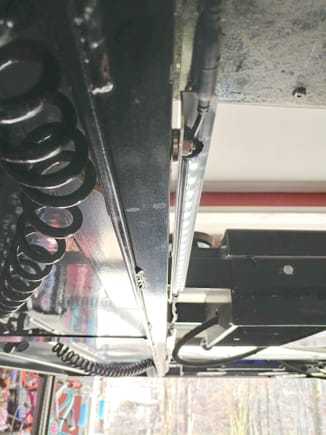 View showing magnetic mounting of light brackets