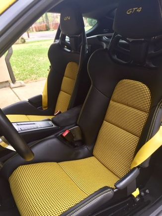 P1Designs.com - Yellow/Black Houndstooth seat inserts in a GT4