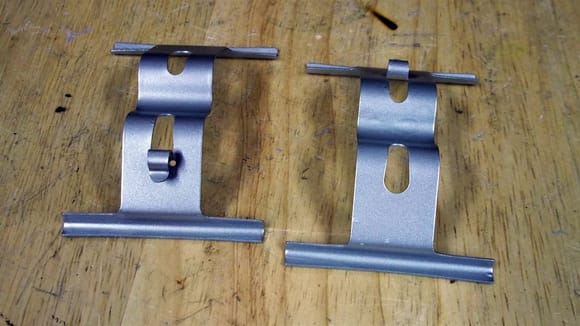 I bead blasted the retaining clips and refinished with Eastwood's 'Silver Cad' paint