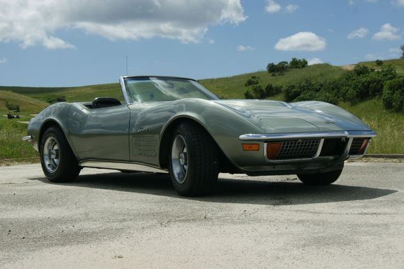 Tina - A more primitive shark ... 72 LT1; owned by Jim in Texas