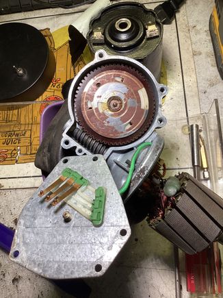 When i removed the headlight motor, the rust made my motor lose contact and it made the lights not stay up. 