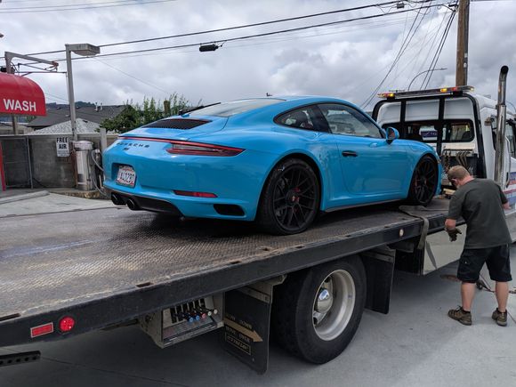 Hit a pothole and blew out the sidewall on the right-rear tire. Fortunately brought along a breaker bar from Suncoast, let the shop on Vancouver Island change it with the centerlock wheels.