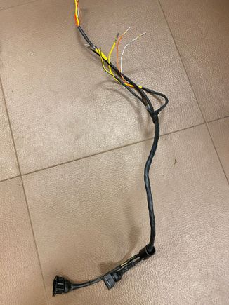 Wiring harness to hydroboost pump