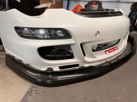 it literally snaps in place (although they are not easy to get out or in... which is probably good, just difficult