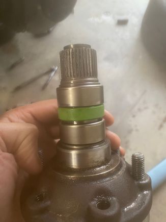 additional photo of the output flange i took out